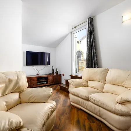 Susanna Apartament