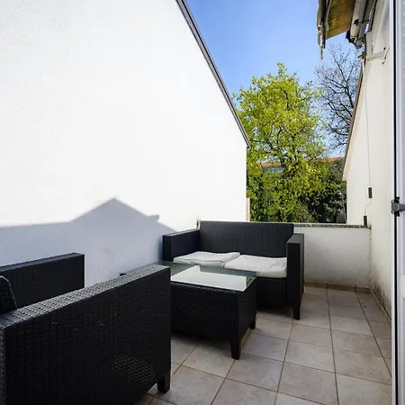 Apartament Susanna *